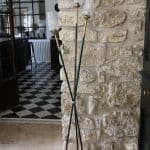 lampadaire tripode goût lunel