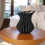 vase 3d noir, trinity
