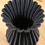 vase 3d noir, trinity