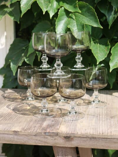 lot 9 verres fumés à vin, vincent
