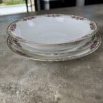 service 66 pièces en porcelaine de limoges