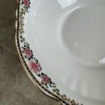 service 66 pièces en porcelaine de limoges