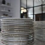 service 66 pièces en porcelaine de limoges