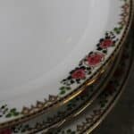 service 66 pièces en porcelaine de limoges
