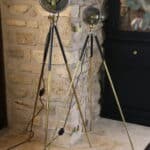projecteur lampadaire vintage rénové – phare ancien "besnard paris" sur trépied n°02