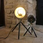 projecteur lampadaire vintage rénové – phare ancien "besnard paris" sur trépied n°02