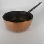 ensemble de 5 anciennes casseroles en cuivre