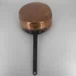 ensemble de 5 anciennes casseroles en cuivre