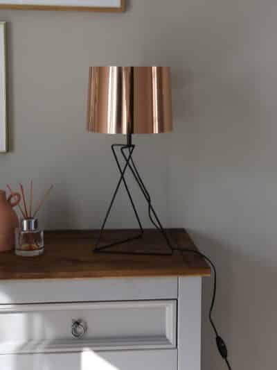 lampe cuivrée, marquise