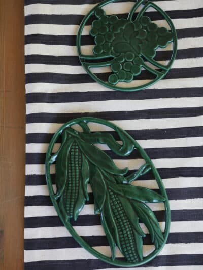 dessous de plat vintage fonte émaillée, invertica