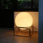 lampe globe opaline chrome, lucie n°09