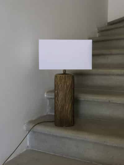 lampe laiton et bronze "effet plume", attribuée à luciano frigerio, design italien des années 70