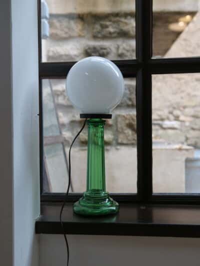 lampe upcyclée opaline, lucie n°12